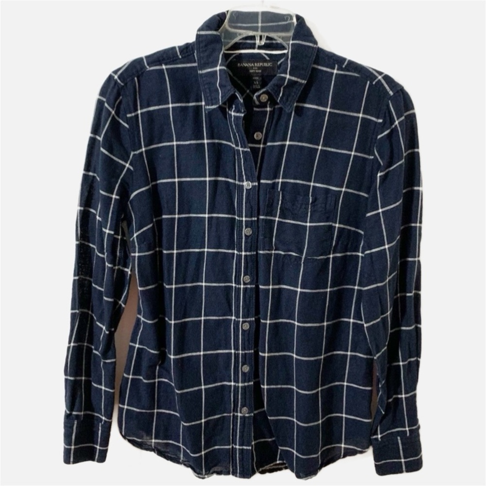 Banana Republic Factory Linen Blend Soft Wash Button Down Checked Shirt Collar